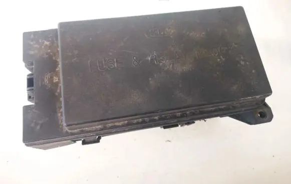KIA Sorento Fuse box set 911613e010 91161-3e010