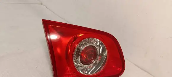 Volkswagen PASSAT B6 Tailgate rear/tail lights 3C9945093