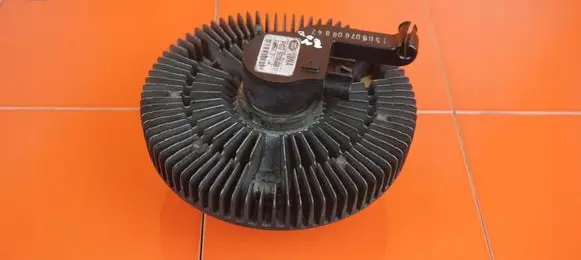 Land Rover Range Rover L322 Viscous fan clutch PGG500260 393A2