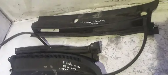 Toyota Corolla Verso E121 Wiper trim 5578213040 5578113050