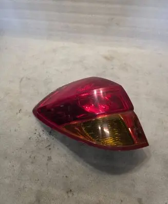 Subaru Legacy Rear/tail lights 22020792