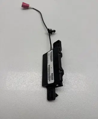 Chrysler Pacifica Antenna control unit P68186558AA 16286