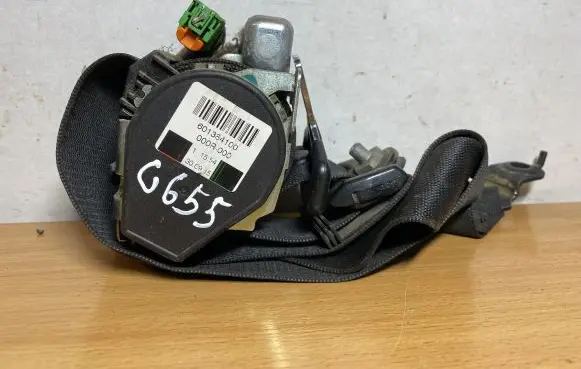 Mercedes-Benz Sprinter W906 Front seatbelt C655 601384100