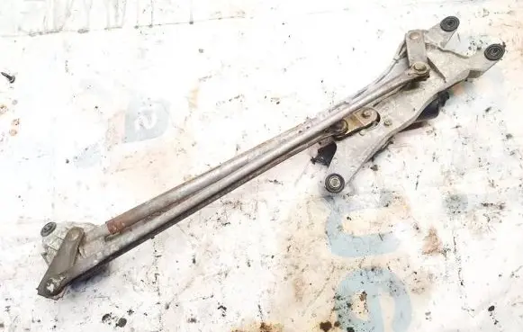 Chrysler Pacifica Front wiper linkage and motor