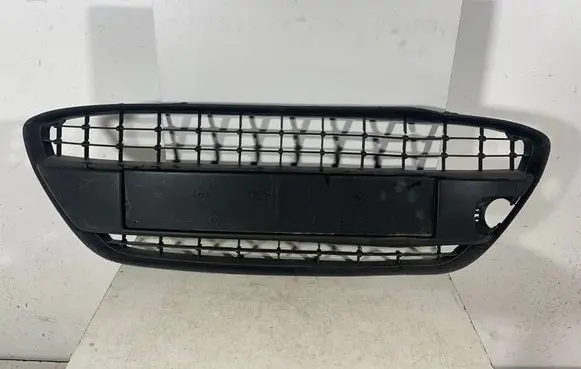 Ford Fiesta Front bumper upper radiator grill 8A6117B968 8A6117B968A 8A6117B968B