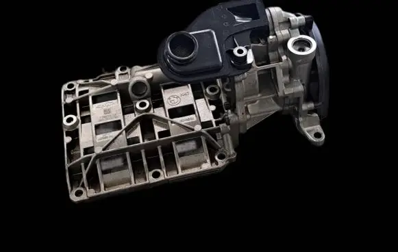 BMW 3 E92 E93 Oil pump 7798014 08043000796