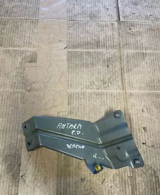 Opel Antara Fender mounting bracket