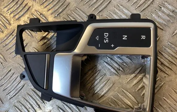 Audi A4 S4 B9 Gear shifter surround trim plastic 8W1713111C 20050963 270217