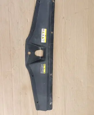 Skoda Octavia Mk4 Radiator trim 5E3853343