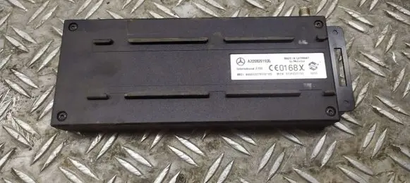 Mercedes-Benz S W220 Phone control unit/module A2208201935
