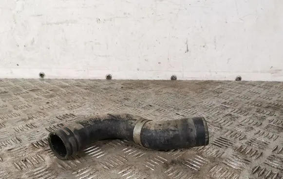 Subaru Outback (BS) Engine coolant pipe/hose 16YEPDM