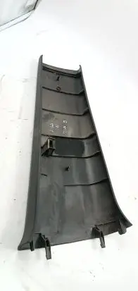 (B) pillar trim (bottom)