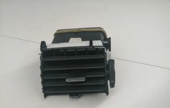 Toyota Avensis T250 Dash center air vent grill 9880 BOURBON9880
