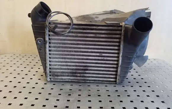 Audi A6 S6 C4 4A Intercooler radiator 4A0145805K