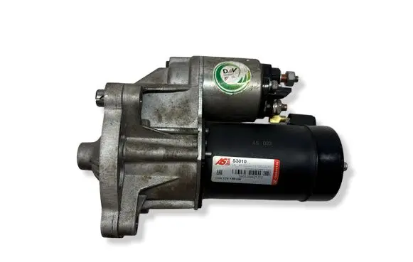 Citroen Xsara Picasso Starter motor S3010