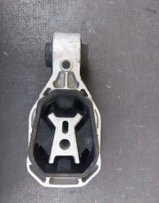 Mercedes-Benz B W247 Engine mount vacuum valve 2472400400