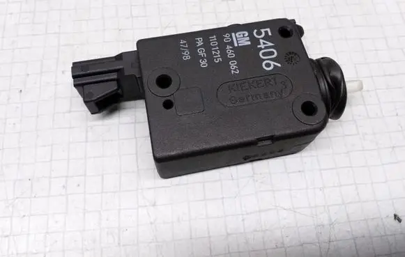 Opel Astra G Central locking motor 90460062 1101215