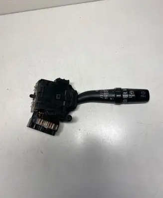 Toyota Avensis T250 Wiper switch 173654