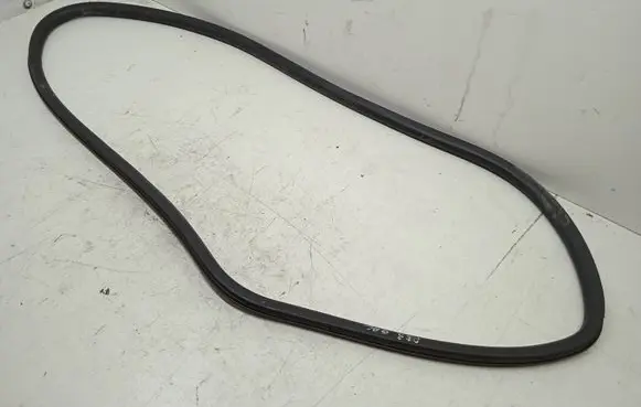 Seat Ibiza IV (6J,6P) Rear door rubber seal (on body) 6J8867367