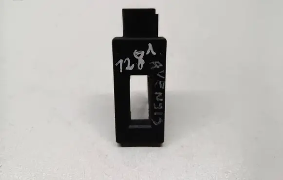 Toyota Avensis T250 Battery relay fuse 2885028010 1374000041