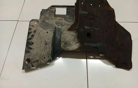Toyota Auris 150 Engine splash shield/under tray 5839802030 58398-02030