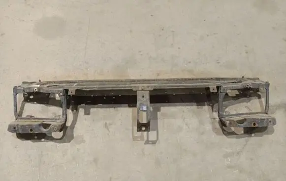 Renault Laguna I Radiator support slam panel 