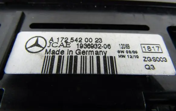 Mercedes-Benz C W204 Other dashboard A1725420023