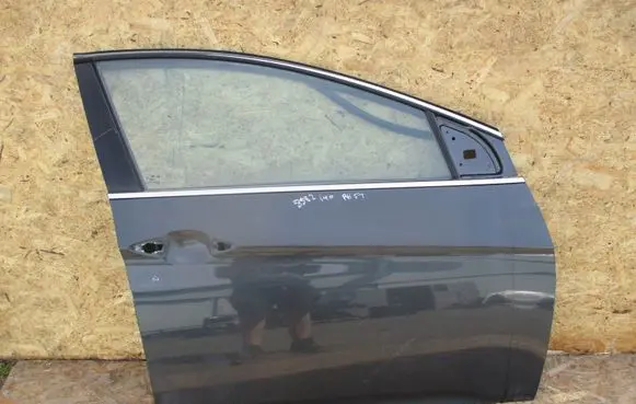 Hyundai i40 Front door