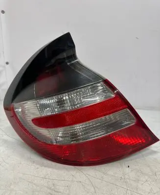 Mercedes-Benz C W203 Rear/tail lights A2038202564