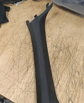 BMW 7 F01 F02 F03 F04 (A) pillar trim 7112736