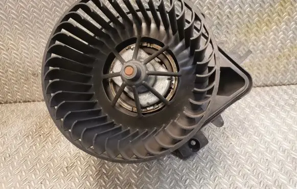 Mini One - Cooper R50 - 53 Heater fan/blower 0158148