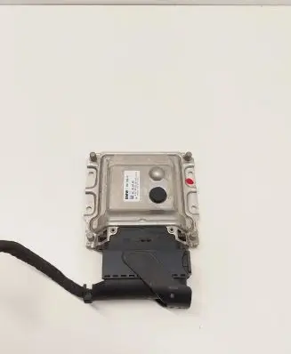 BMW X5 F15 Adblue control unit 7390996 002000000 0281030822