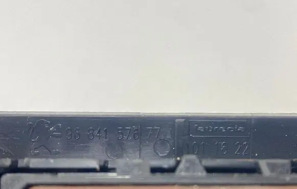 Citroen DS3 ESP (stability program) switch 9684157677