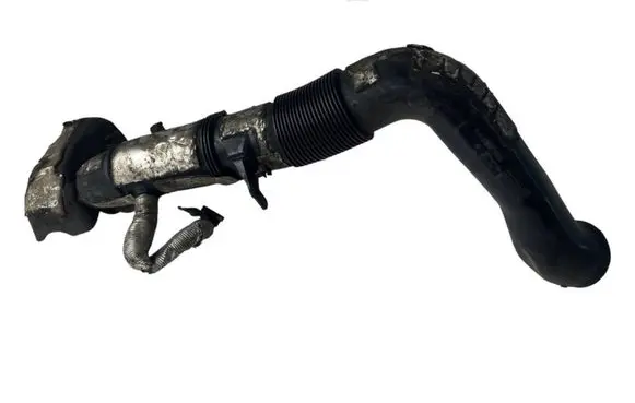 Volvo V50 Intercooler hose/pipe 3M519A673 6652A