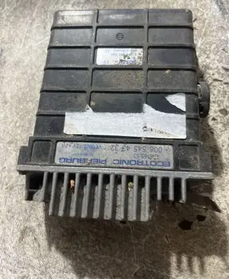 Mercedes-Benz 190 W201 Engine control unit/module 0065454332 71816553