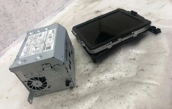 Volvo S90, V90 Screen/display/small screen 32141084 31682851