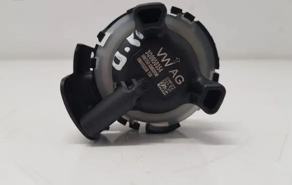 Skoda Octavia Mk3 (5E) Airbag deployment crash/impact sensor 3Q0959354