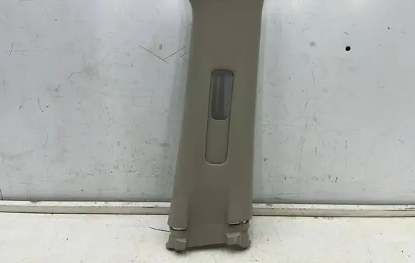 Nissan X-Trail T32 (B) pillar trim (top) 769134CE0A