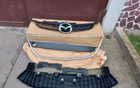 Mazda CX-7 Front bumper splitter molding