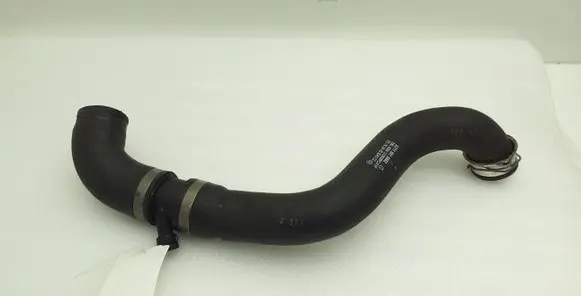 Mercedes-Benz CLS C219 Engine coolant pipe/hose A2115015682