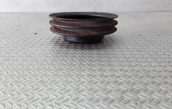 Mitsubishi Pajero Water pump pulley 