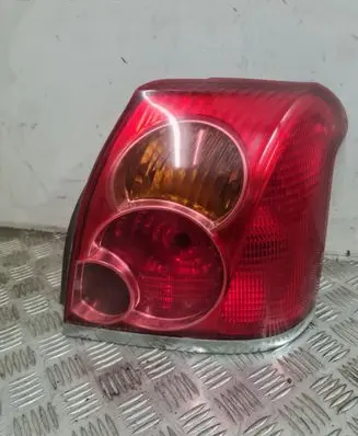 Toyota Avensis T250 Rear/tail lights 89028783