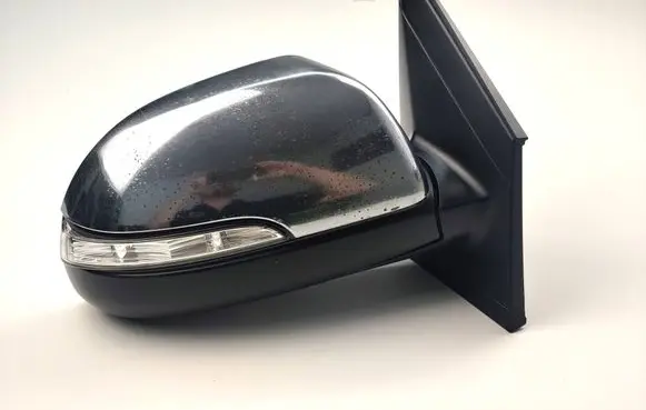 SsangYong Korando Front door electric wing mirror E4023387