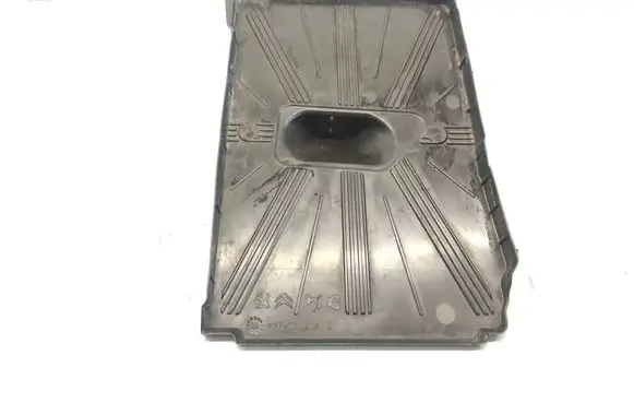 Battery tray
