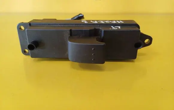 Mazda 3 I Electric window control switch 03123110 BP4L66380