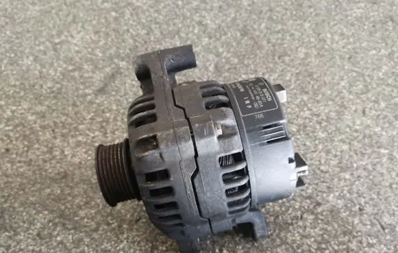 Volvo S40, V40 Generator/alternator 0123315021 9164940