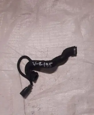 Volvo XC60 Breather hose/pipe 