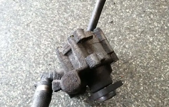 Fiat Doblo Power steering pump