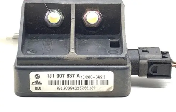 Volkswagen New Beetle ESP acceleration yaw rate sensor 1J1907637A