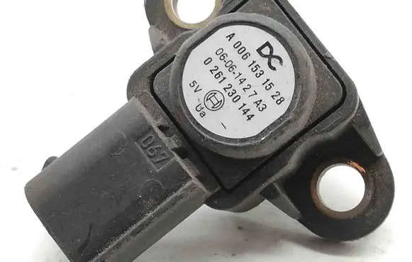 Mitsubishi Colt Air pressure sensor 0261230144 06061427A3